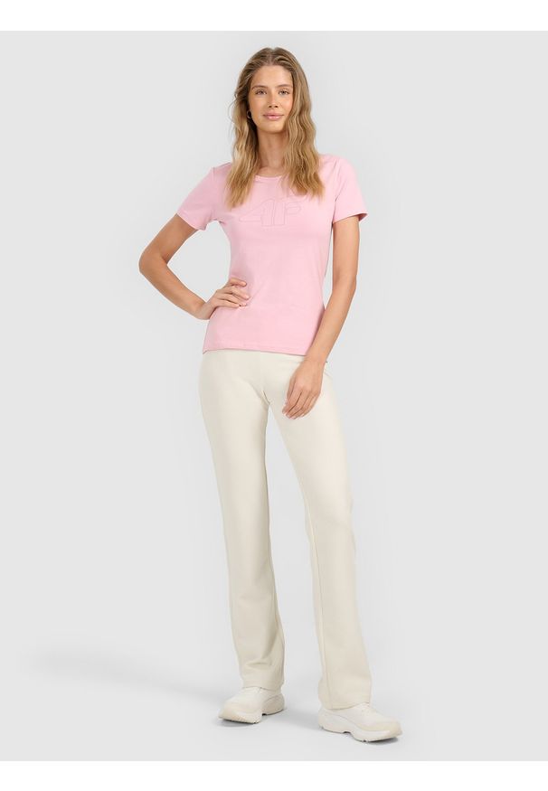 4f - 4F T-shirt slim z nadrukiem damski - różowy M. Okazja: na co dzień. Kolor: różowy. Materiał: elastan, bawełna, materiał, dzianina, jersey. Wzór: nadruk. Styl: klasyczny, casual, sportowy