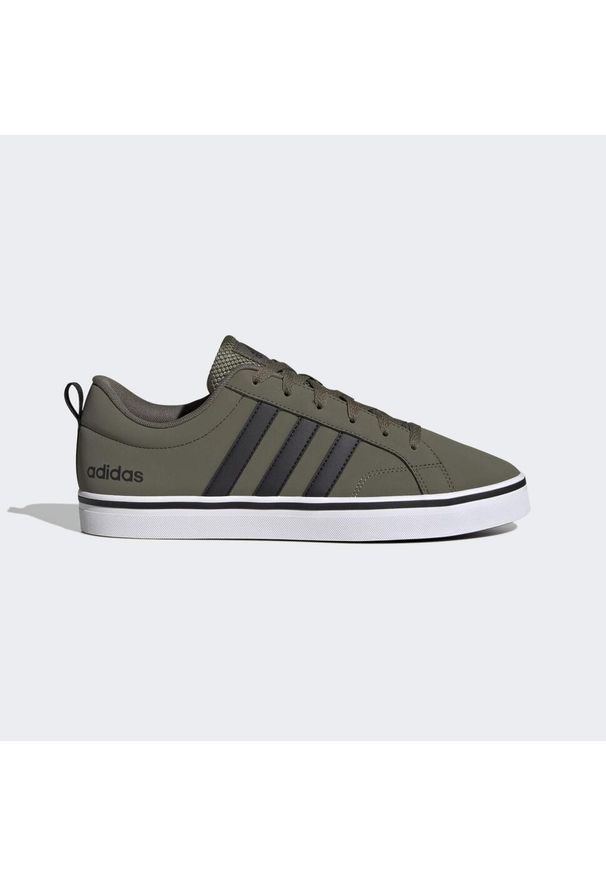 Adidas - VS Pace 2.0 Lifestyle Skateboarding Shoes. Kolor: biały, wielokolorowy, beżowy, czarny. Materiał: materiał. Sport: skateboard