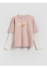 Reserved - Koszulka z koronkowymi rękawami - różowy. Kolor: różowy. Materiał: koronka #1