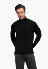 Volcano - Sweter z golfem S-MAX. Typ kołnierza: golf. Kolor: czarny. Materiał: prążkowany, dzianina, materiał. Wzór: gładki, ze splotem. Sezon: zima, jesień, wiosna. Styl: klasyczny #1