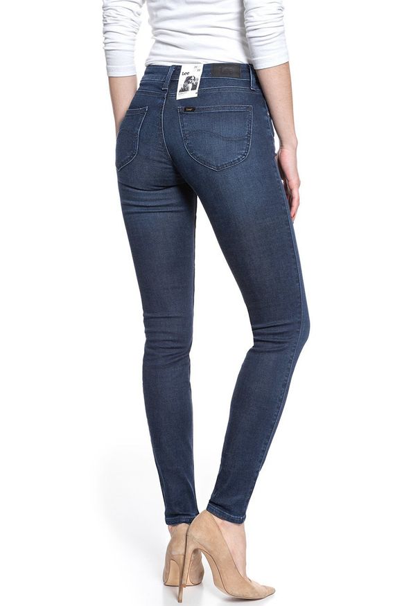 Lee - SPODNIE DAMSKIE LEE SCARLETT POLISHED INDIGO L526RKKD 112111857