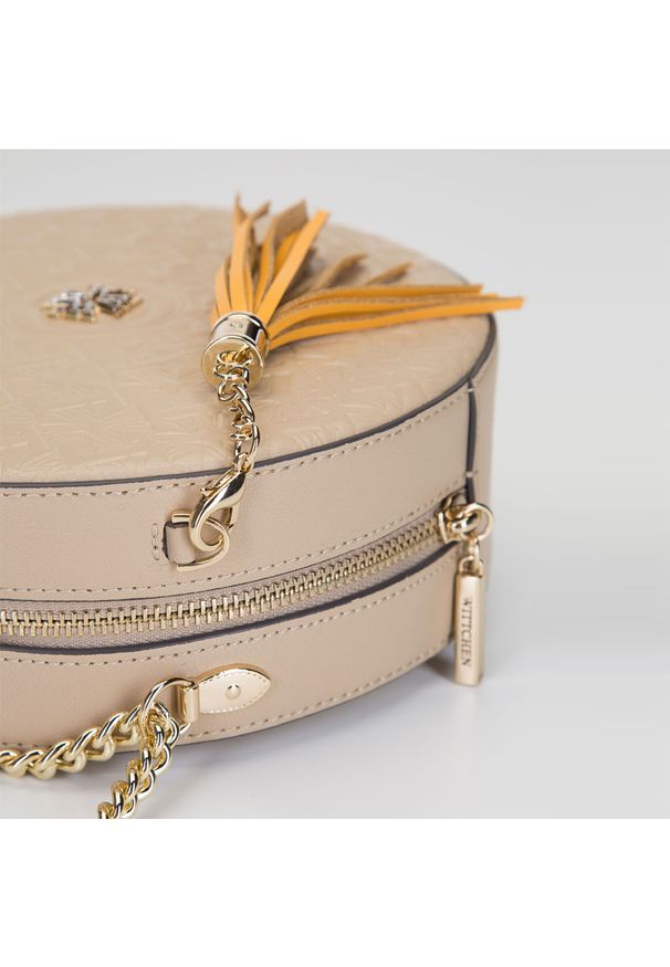 Wittchen - Torebka crossbody ze skóry okrągła – limitowana edycja. Wzór: haft. Sezon: lato. Dodatki: z haftem. Materiał: skórzane. Styl: klasyczny, elegancki, casual. Rodzaj torebki: na ramię
