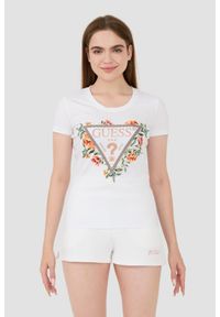 Guess - GUESS Biały t-shirt Triangle Flowers. Kolor: biały