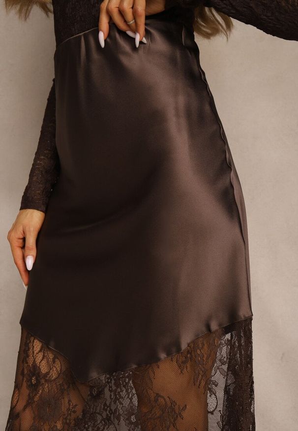 Renee - Brązowa Koktajlowa Spódnica z Satyny z Koronką Avelori. Kolor: brązowy. Materiał: satyna, koronka. Wzór: koronka. Styl: wizytowy
