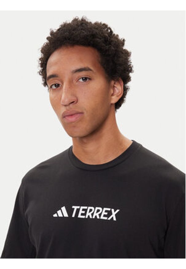 Adidas - adidas T-Shirt Terrex Classic Logo JF9143 Czarny Regular Fit. Kolor: czarny. Materiał: bawełna