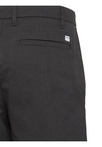 !SOLID - Solid Szorty materiałowe 21107653 Czarny Regular Fit. Kolor: czarny. Materiał: syntetyk