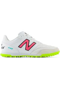 Turfy męskie New Balance 442 V2 TF MS42TWH2 – białe. Kolor: biały. Materiał: materiał, skóra, syntetyk. Szerokość cholewki: normalna. Sezon: zima #1