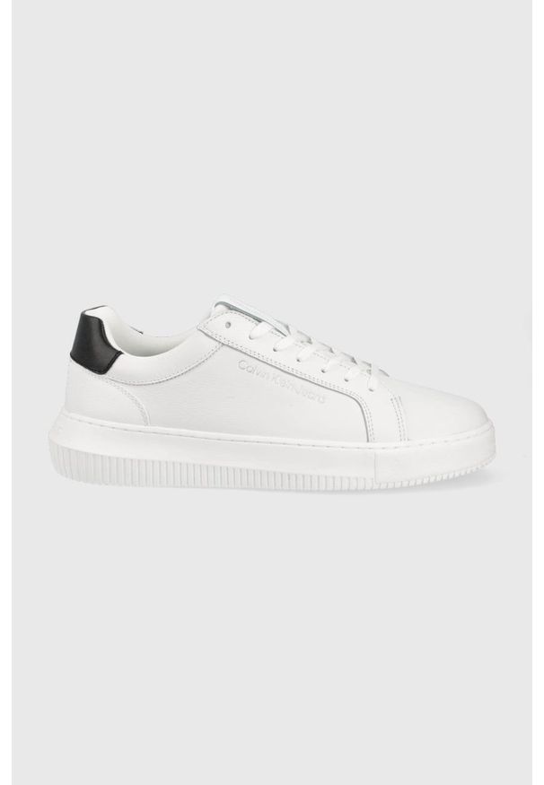 Calvin Klein Jeans sneakersy skórzane YM0YM00330.YAF kolor biały. Nosek buta: okrągły. Zapięcie: sznurówki. Kolor: biały. Materiał: skóra