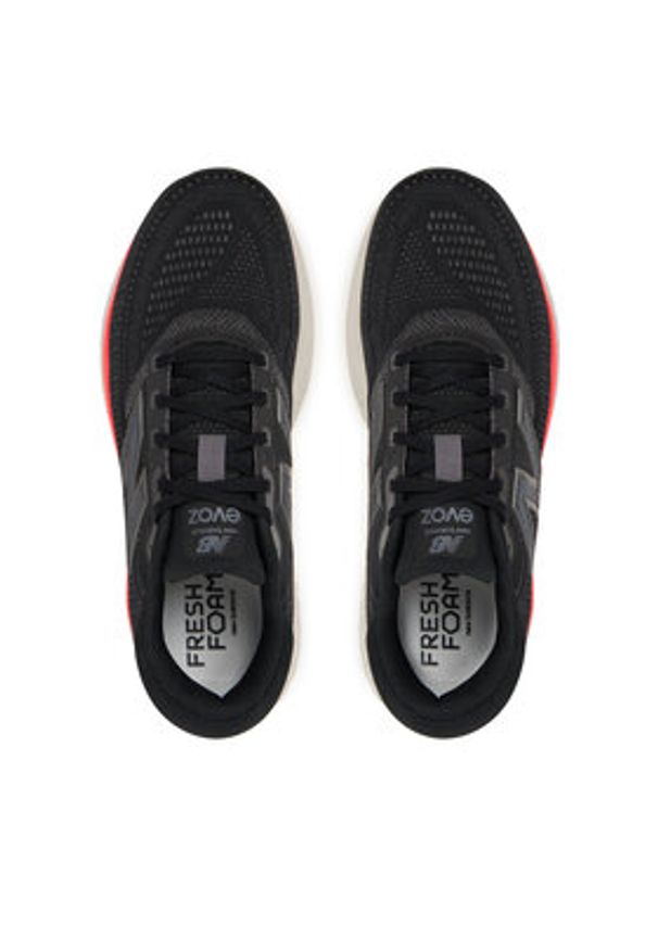New Balance Buty do biegania Evoz MEVOZRU4 Czarny. Kolor: czarny. Materiał: materiał