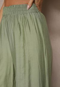 Renee - Zielone Spodnie Palazzo High Waist z Szeroką Nogawką i Gumką w Talii Jenarielis. Okazja: na co dzień. Stan: podwyższony. Kolor: zielony. Styl: casual