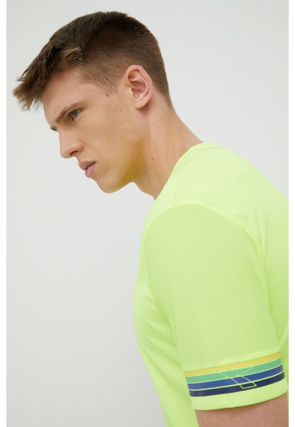 Diadora t-shirt do biegania kolor żółty gładki. Kolor: żółty. Wzór: gładki