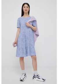 Vila sukienka mini rozkloszowana. Kolor: niebieski. Materiał: tkanina, materiał, wiskoza. Długość rękawa: krótki rękaw. Typ sukienki: rozkloszowane. Długość: mini