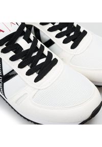 Armani Exchange Sneakersy | XDX031 XV137 | Kobieta | Biały, Czarny. Nosek buta: okrągły. Kolor: biały, wielokolorowy, czarny. Materiał: tkanina, skóra ekologiczna. Wzór: nadruk, aplikacja #5
