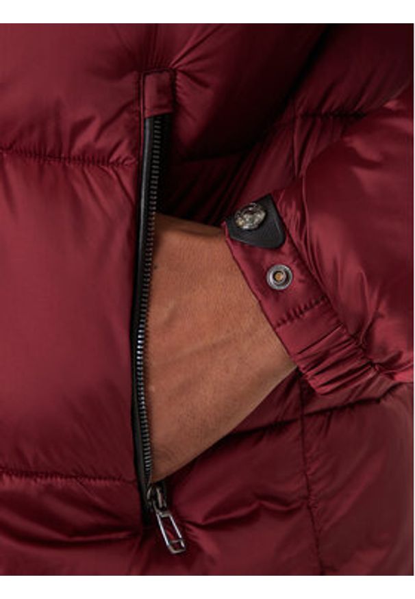 JOOP! Kurtka zimowa 17 JO-125Ambro 30044256 Czerwony Regular Fit. Kolor: czerwony. Materiał: syntetyk. Sezon: zima