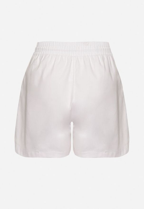 Born2be - Białe Dresowe Szorty o Prostym Kroju z Wiązaniem i Kieszeniami Foladea. Okazja: na spacer, na co dzień. Kolor: biały. Materiał: dresówka. Styl: casual, klasyczny
