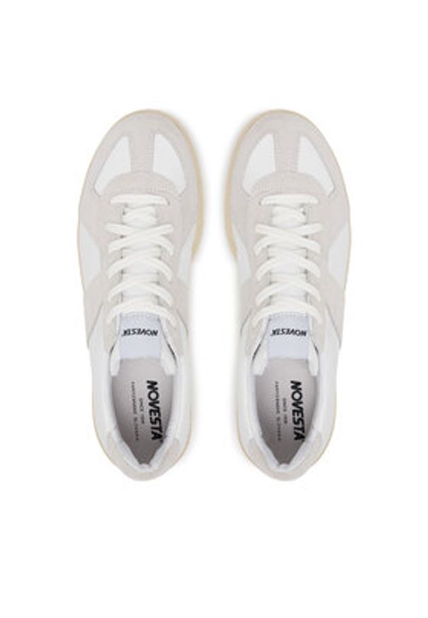 Novesta Sneakersy German Army Trainer N954007-10Y01Y106 Biały. Kolor: biały. Materiał: skóra