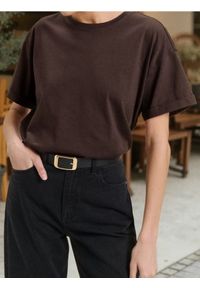 Sinsay - Koszulka z krótkim rękawem - brązowy. Kolor: brązowy. Długość rękawa: krótki rękaw. Długość: krótkie #1