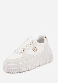 Born2be - Białe Sneakersy VICES na Żłobionej Podeszwie Zdobione Elegancką Aplikacją Lunatea. Okazja: na co dzień. Kolor: biały. Materiał: jeans. Wzór: aplikacja #3