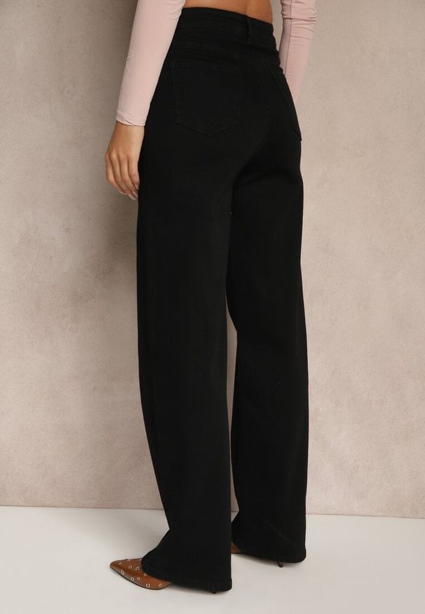 Renee - Czarne Jeansy High Waist z Szeroką Nogawką Riloresa. Okazja: na co dzień, na spacer. Stan: podwyższony. Kolor: czarny. Styl: casual, klasyczny, wizytowy