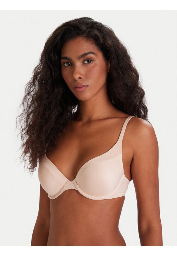 Triumph Biustonosz push-up Body Make-Up Soft Touch 10205991 Beżowy. Kolor: beżowy. Materiał: syntetyk. Rodzaj stanika: push-up