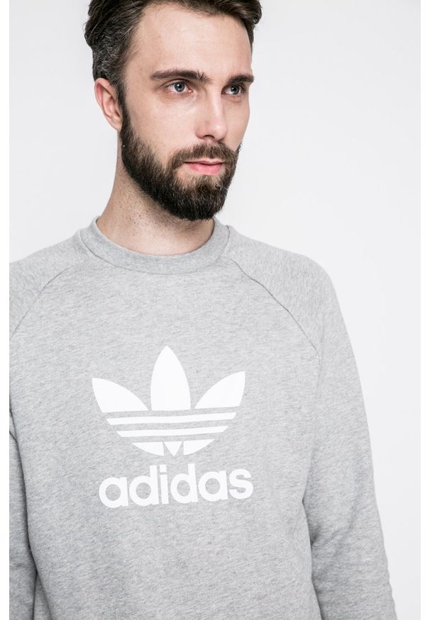 adidas Originals - Bluza. Okazja: na co dzień. Kolor: szary. Materiał: dzianina. Długość rękawa: raglanowy rękaw. Wzór: nadruk. Styl: casual