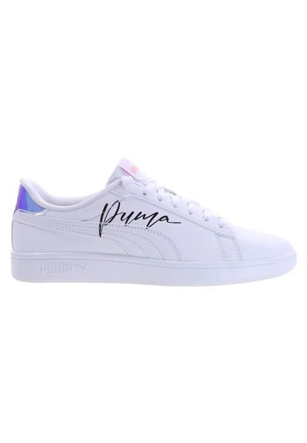 Buty do chodzenia dla dzieci Puma Smash 3.0 L. Kolor: biały. Materiał: skóra. Szerokość cholewki: normalna. Sport: turystyka piesza