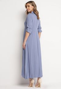 Born2be - Niebieska Sukienka Controllable. Okazja: na co dzień. Kolor: niebieski. Długość rękawa: długi rękaw. Typ sukienki: rozkloszowane, szmizjerki. Styl: klasyczny, casual. Długość: maxi #5