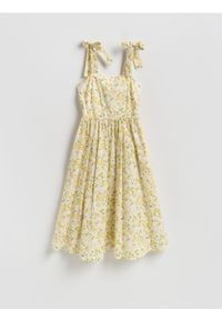 Reserved - Sukienka midi w kwiaty - jasnożółty. Kolor: żółty. Materiał: bawełna. Wzór: kwiaty. Długość: midi