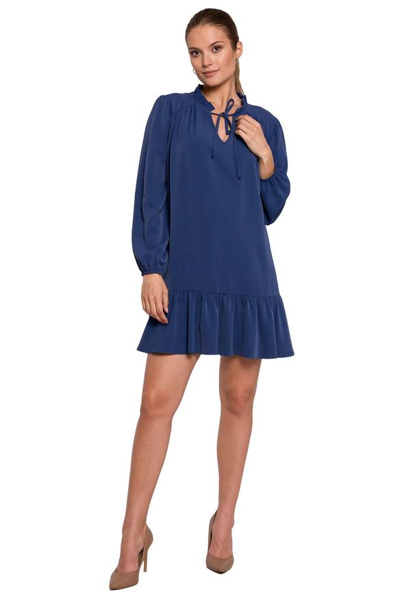 MOE - Luźna Mini Sukienka z Wiązaniem przy Dekolcie - Niebieska. Kolor: niebieski. Materiał: poliester, elastan. Długość: mini