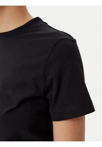 Calvin Klein Jeans T-Shirt Shadow Graphic J20J225545 Czarny Regular Fit. Kolor: czarny. Materiał: bawełna