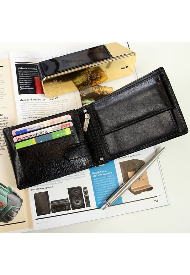 Krenig - Skórzany portfel męski czarny w pudełku KRENIG Classic 12090. Kolor: czarny. Materiał: skóra