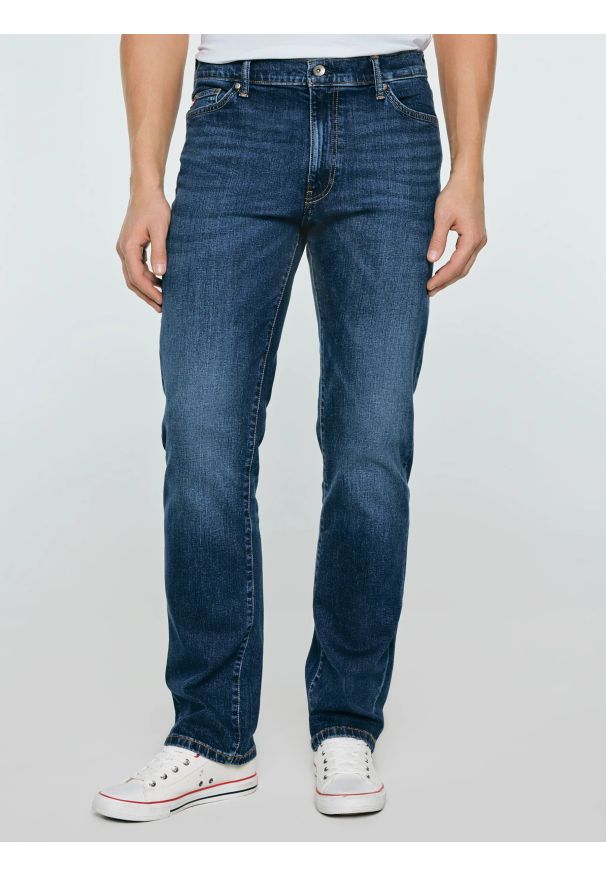 Big-Star - Jeansy męskie z prostą nogawką granatowe Colt 315. Okazja: na co dzień. Stan: podwyższony. Kolor: niebieski. Styl: casual, vintage, klasyczny, elegancki