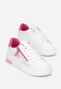 Born2be - Różowe Sznurowane Sneakersy z Ozdobnym Suwakiem i Perforacją Pordi. Kolor: różowy