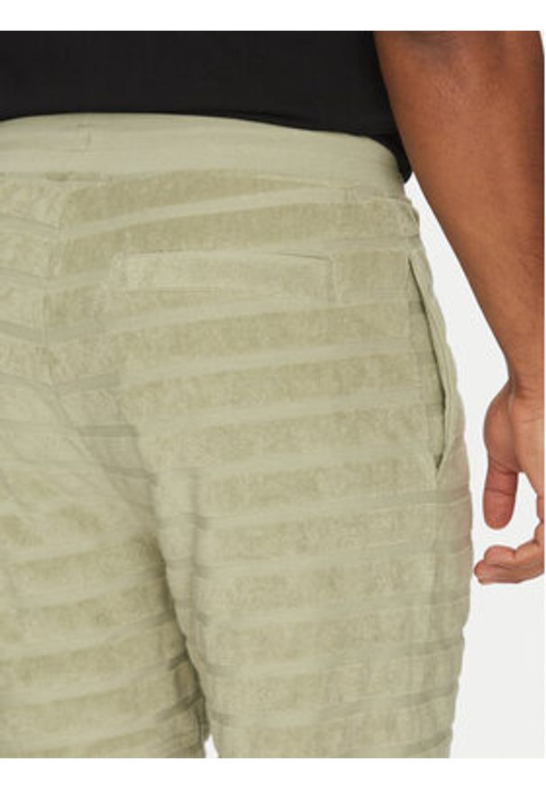 Hugo - HUGO Szorty sportowe Dutowel 50535289 Zielony Relaxed Fit. Kolor: zielony. Materiał: bawełna. Styl: sportowy