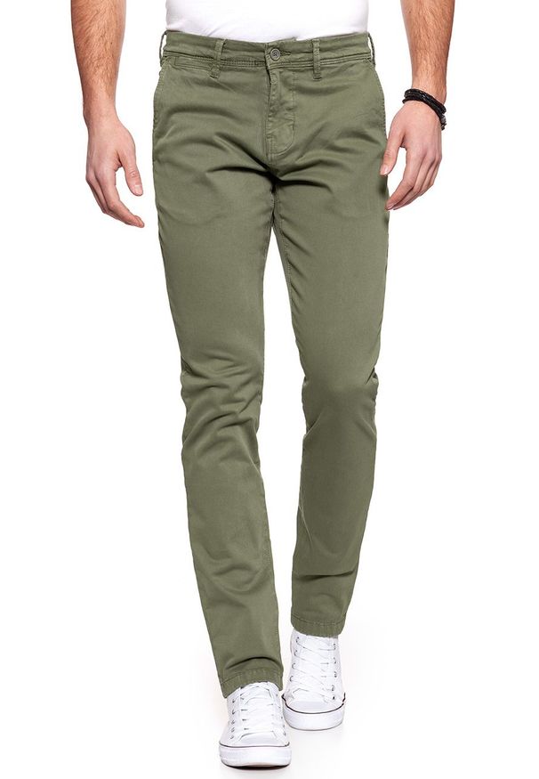 Mustang - MUSTANG SPODNIE MĘSKIE Classic Chino 1006674 6287. Materiał: materiał. Wzór: moro. Styl: militarny