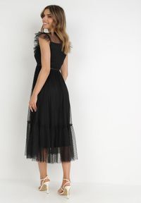 Born2be - Czarna Sukienka Aedusa. Kolor: czarny. Materiał: tiul, koronka. Długość rękawa: krótki rękaw. Wzór: ażurowy, kropki, koronka. Styl: wizytowy. Długość: midi #4