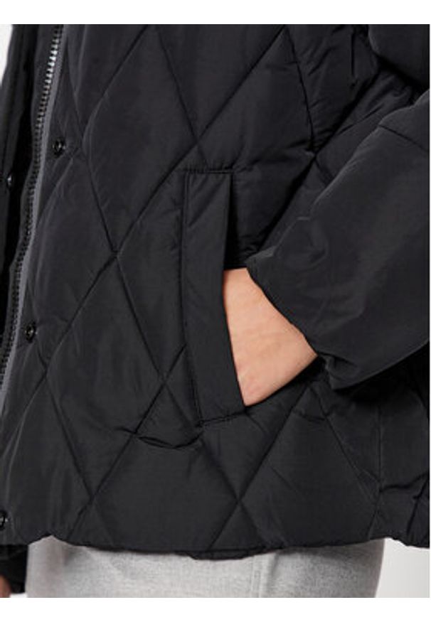 Lee Kurtka zimowa 112341599 Czarny Relaxed Fit. Kolor: czarny. Materiał: puch, syntetyk. Sezon: zima