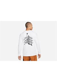 Koszulka sportowa męska Nike Air Jordan Dri-fit Graphic Crew. Kolor: biały. Długość rękawa: długi rękaw. Długość: długie. Styl: sportowy