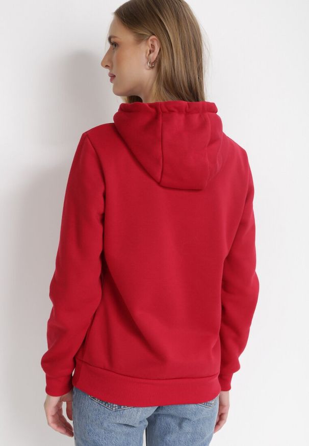 Born2be - Czerwona Bluza z Kapturem Kasseia. Typ kołnierza: kaptur. Kolor: czerwony. Materiał: dzianina, polar. Styl: klasyczny