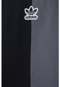 adidas Originals t-shirt bawełniany HT5979 kolor czarny HT5979-BLACK. Kolor: czarny. Materiał: bawełna. Długość rękawa: krótki rękaw. Długość: krótkie #4