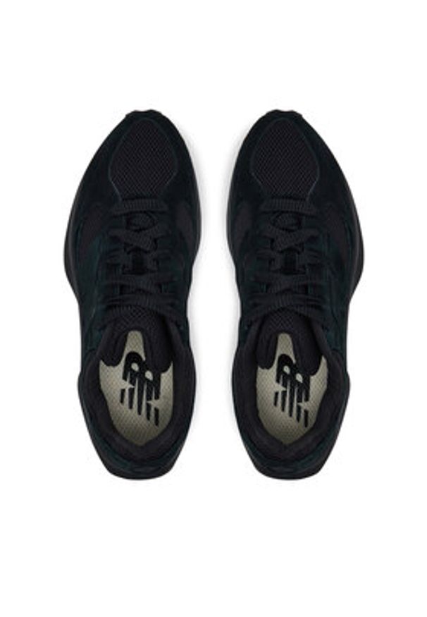 New Balance Sneakersy UWRPDTBA Czarny. Kolor: czarny. Materiał: skóra, zamsz
