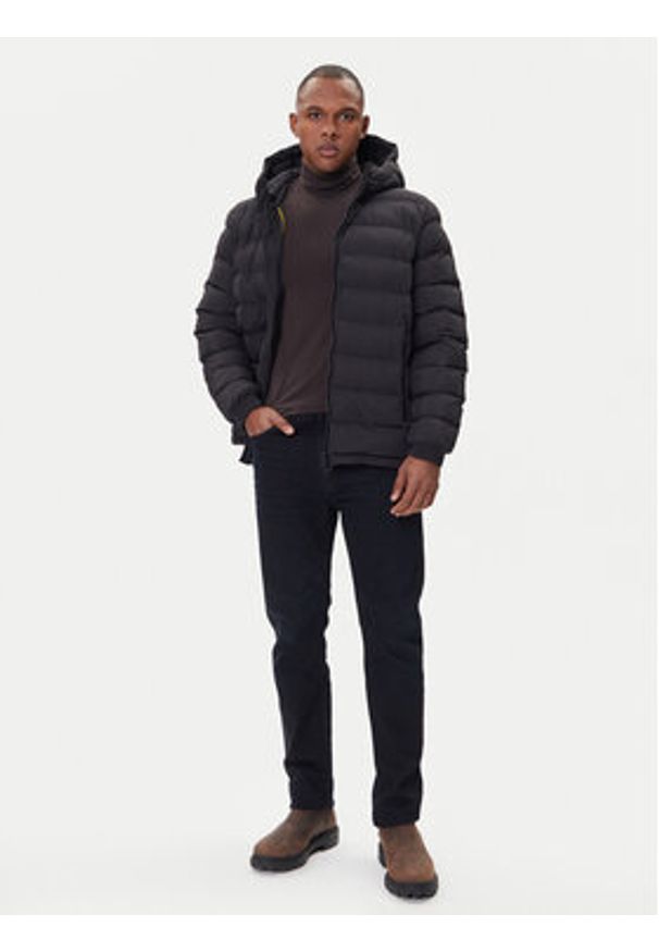 Geox Kurtka zimowa Spherica M5629C T3284 F9000 Czarny Regular Fit. Kolor: czarny. Materiał: syntetyk. Sezon: zima