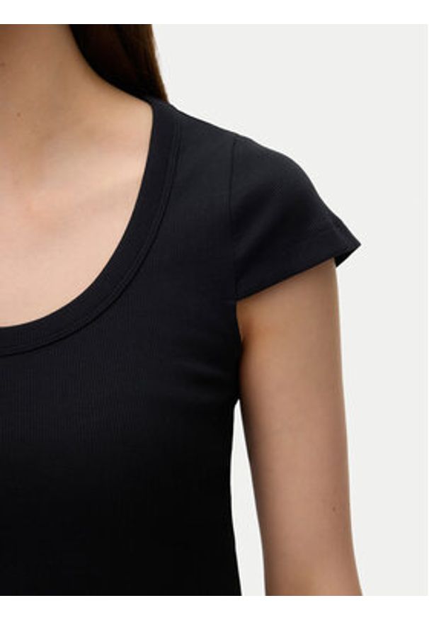 Vero Moda T-Shirt Chloe 10344953 Czarny Slim Fit. Kolor: czarny. Materiał: bawełna