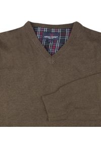 Męski, Bawełniany Sweter w Serek (V-neck) - Adriano Guinari - Brązowy. Okazja: do pracy, na co dzień, na spotkanie biznesowe. Typ kołnierza: dekolt w serek. Kolor: wielokolorowy, beżowy, brązowy. Materiał: bawełna. Styl: klasyczny, casual, elegancki, biznesowy #2