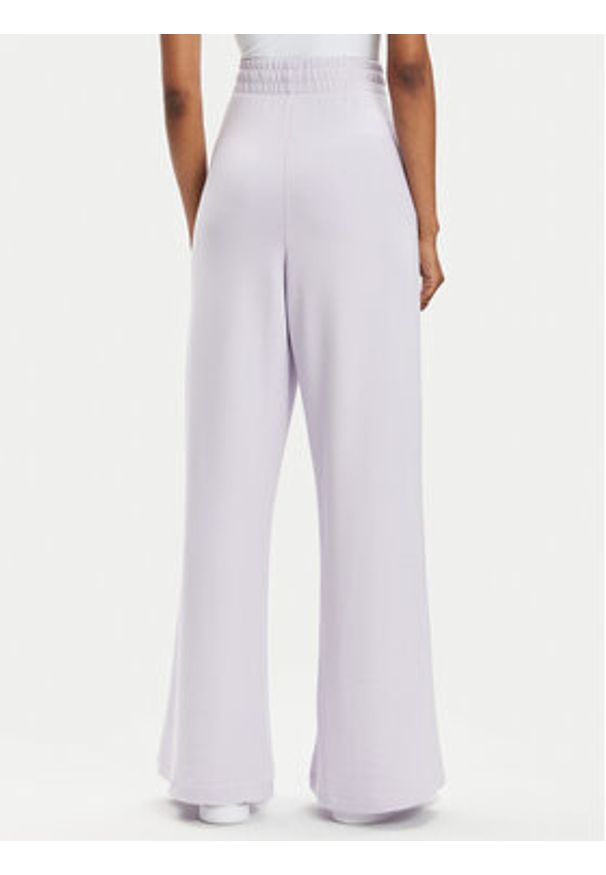 Tommy Jeans Spodnie dresowe DW0DW17312 Fioletowy Wide Leg. Kolor: fioletowy. Materiał: wiskoza