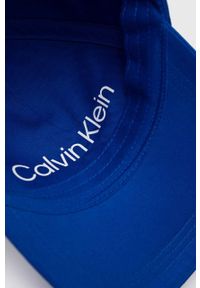 Calvin Klein czapka z daszkiem bawełniana kolor niebieski z aplikacją. Kolor: niebieski. Materiał: bawełna. Wzór: aplikacja #4