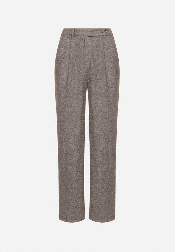 Born2be - Brązowe Klasyczne Spodnie z Wysokim Stanem Ozdobnym Paskiem i Guzikami Lilairia. Okazja: na co dzień. Stan: podwyższony. Kolor: brązowy. Wzór: aplikacja. Styl: klasyczny