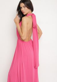 Born2be - Fuksjowa Koktajlowa Sukienka Multiway z Wiskozą i Wiązaniem na Szyi Lilazza. Okazja: na imprezę. Typ kołnierza: dekolt w kształcie V. Kolor: różowy. Materiał: wiskoza. Typ sukienki: rozkloszowane. Styl: wizytowy #4