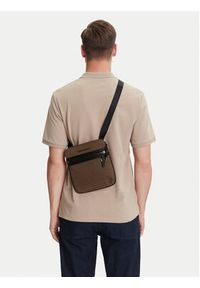 Emporio Armani Saszetka EM001780 AF13823 U6195 Brązowy. Kolor: brązowy. Materiał: materiał #4