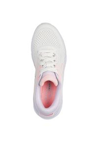 skechers - Adidasy Skechers D'lux Walker 2.0-act, Kobiety. Kolor: biały. Materiał: tkanina. Sport: fitness